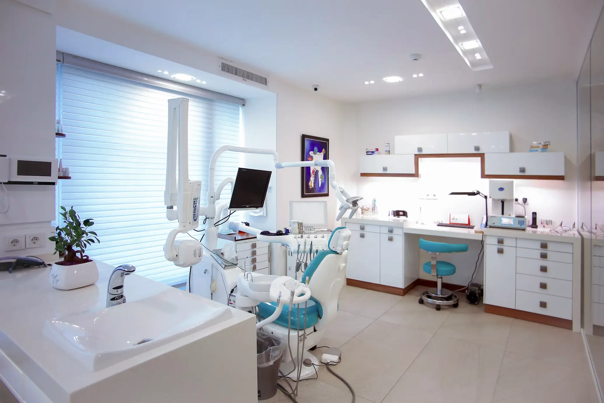 A polyclinic built around one belief — that healing should treat the whole person.